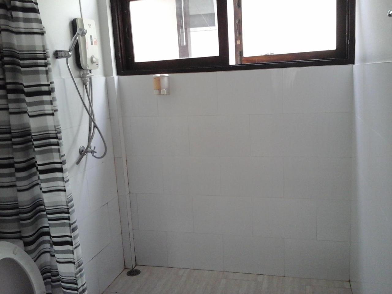 Auberge de jeunesse House 23 *